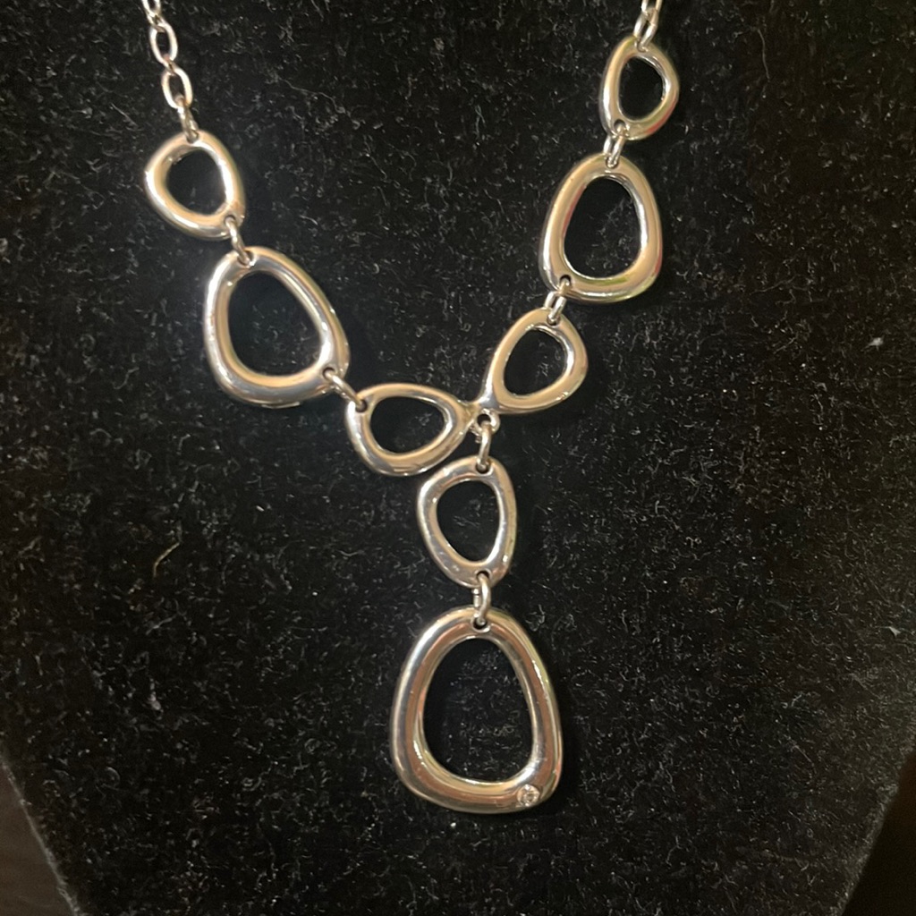 Saq Vintage Silver Tone Necklace